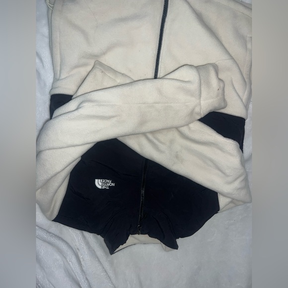 North face jacket - Picture 2 of 3